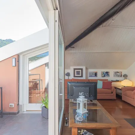 Apartamento La Mansarda Como